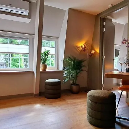 Gasterij 't Hilletje 4*