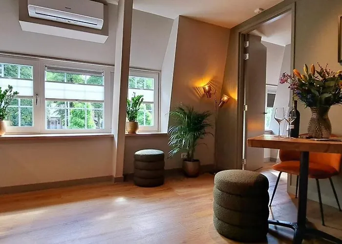 Gasterij 't Hilletje 4*